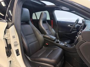 Mercedes CLA45 AMG bild 5