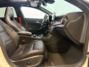 Mercedes CLA45 AMG bild 6