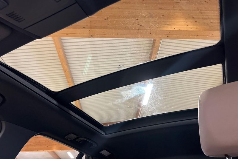 BMW X1 bild 17
