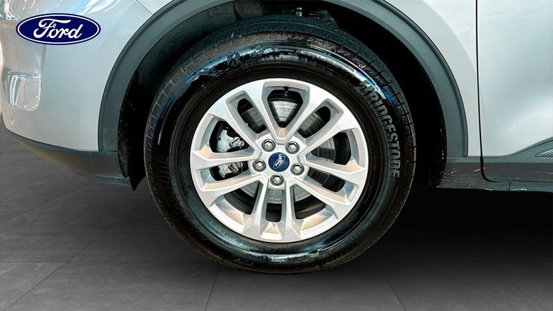 Ford Kuga bild 9