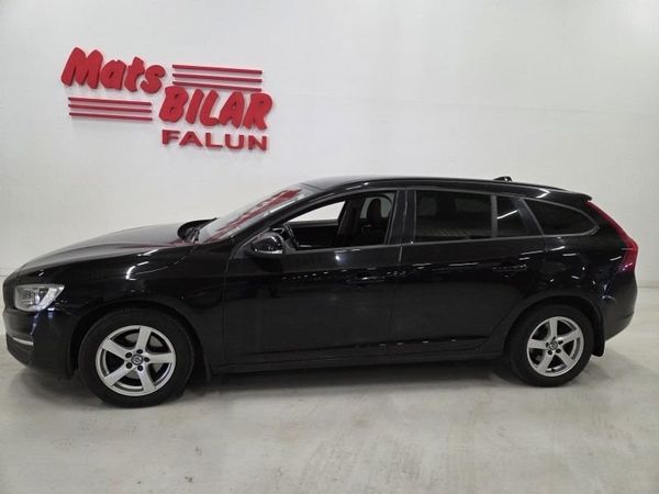Volvo V60 T3 Manuell 152 Hk Kinetic - 2017