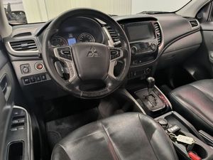 Mitsubishi L200 bild 7