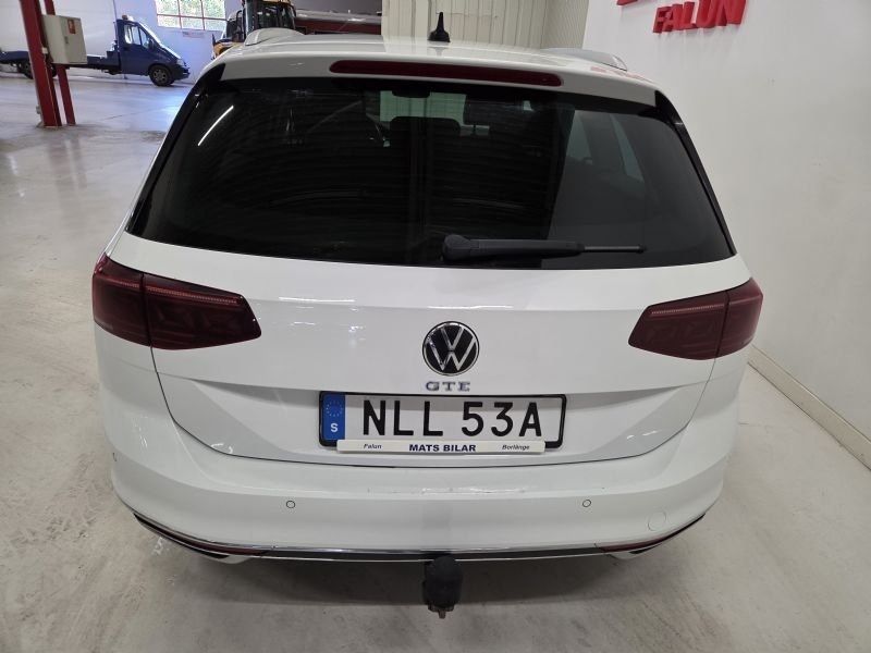 Volkswagen Passat bild 7