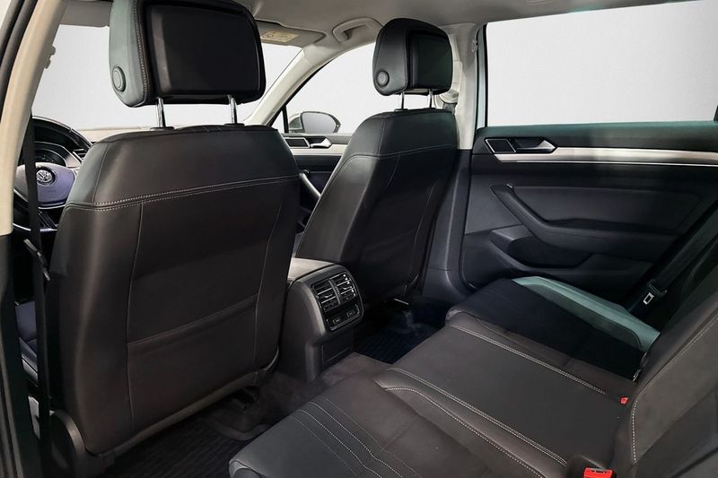 Volkswagen Passat bild 12