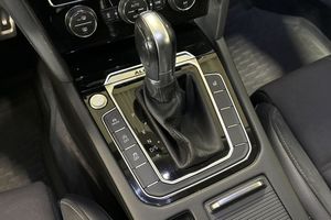Volkswagen Passat bild 18