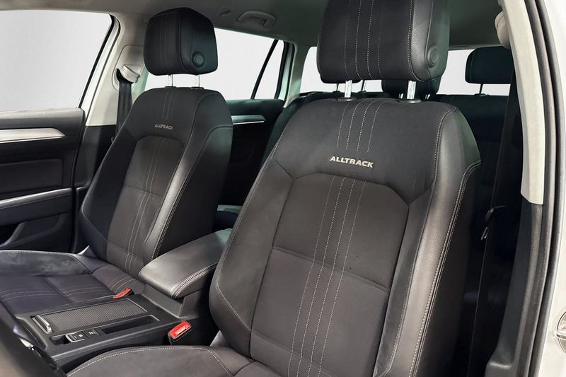 Volkswagen Passat bild 10