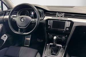 Volkswagen Passat bild 14