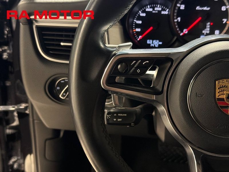 Porsche Macan bild 16