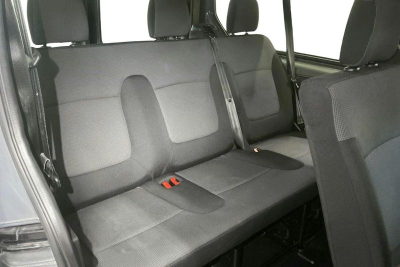 Renault Trafic bild 9