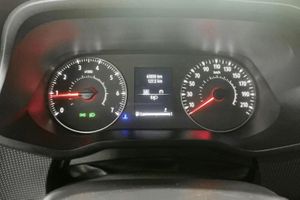 Renault Trafic bild 11