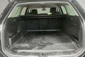 Volkswagen Passat bild 9
