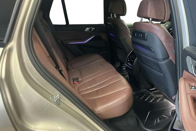 BMW X5 bild 8