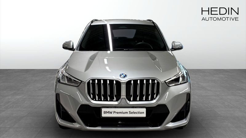 BMW X1 bild 8
