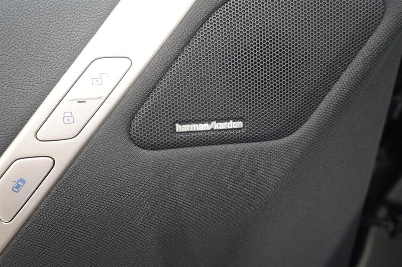 BMW iX bild 13