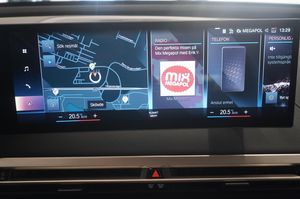 BMW iX bild 15