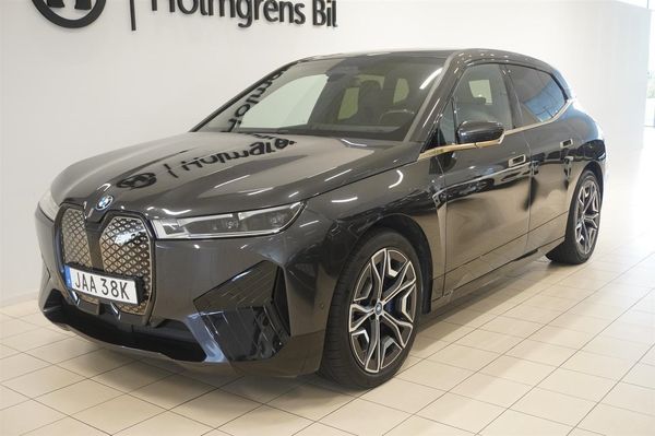 BMW iX xDrive40 xDrive 40 Innovation Comfort Exlusive Sportpak - 2023