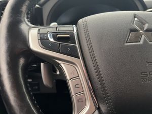 Mitsubishi Outlander bild 16
