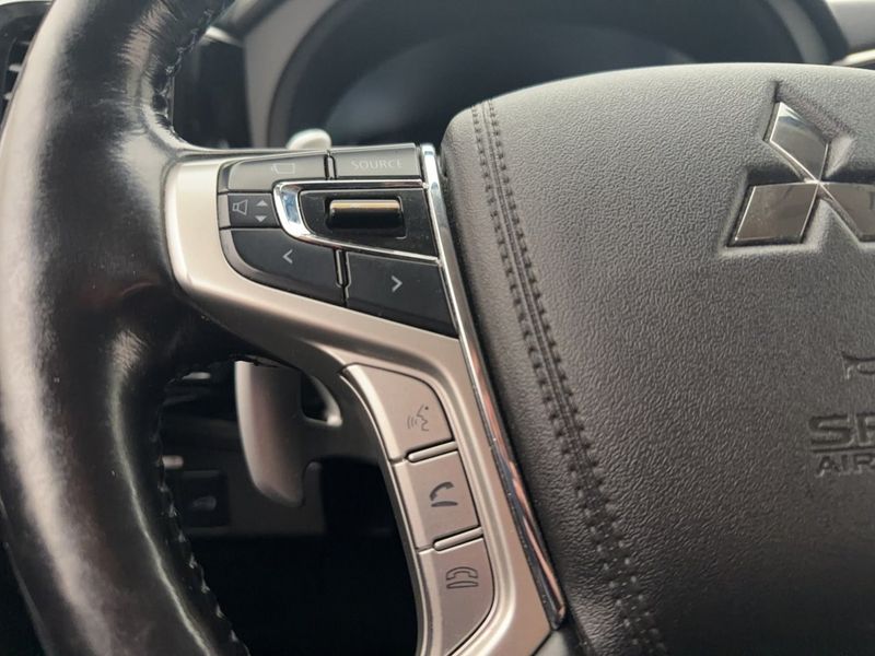 Mitsubishi Outlander bild 16