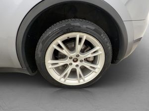 Tesla Model Y bild 30