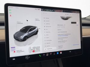 Tesla Model Y bild 27
