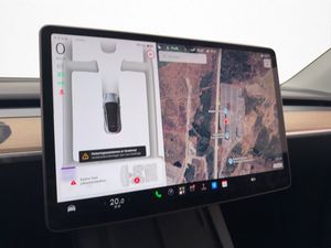 Tesla Model Y bild 21