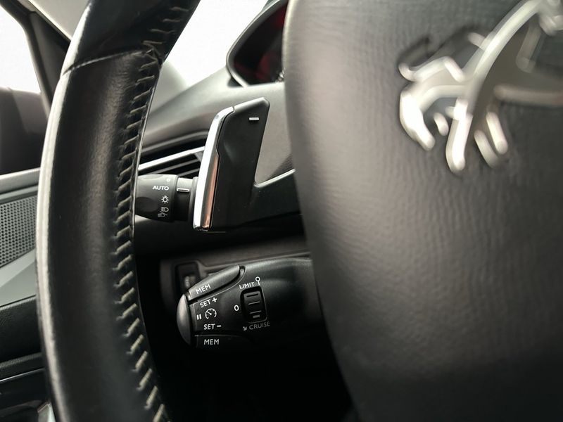 Peugeot 308 bild 12