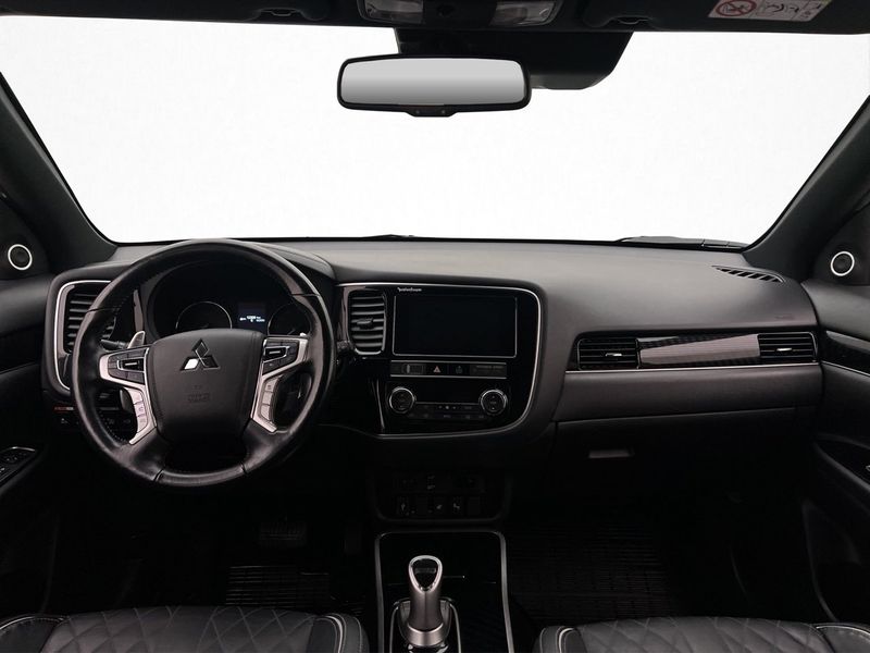 Mitsubishi Outlander bild 17