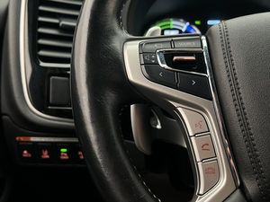 Mitsubishi Outlander bild 15