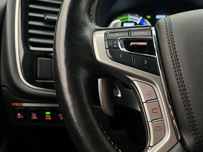 Mitsubishi Outlander bild 15