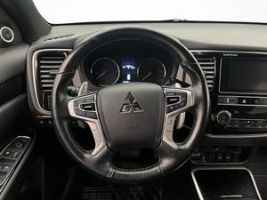 Mitsubishi Outlander bild 13