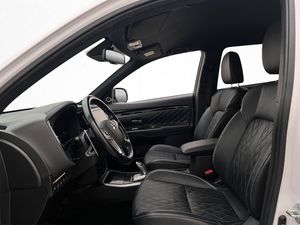 Mitsubishi Outlander bild 11