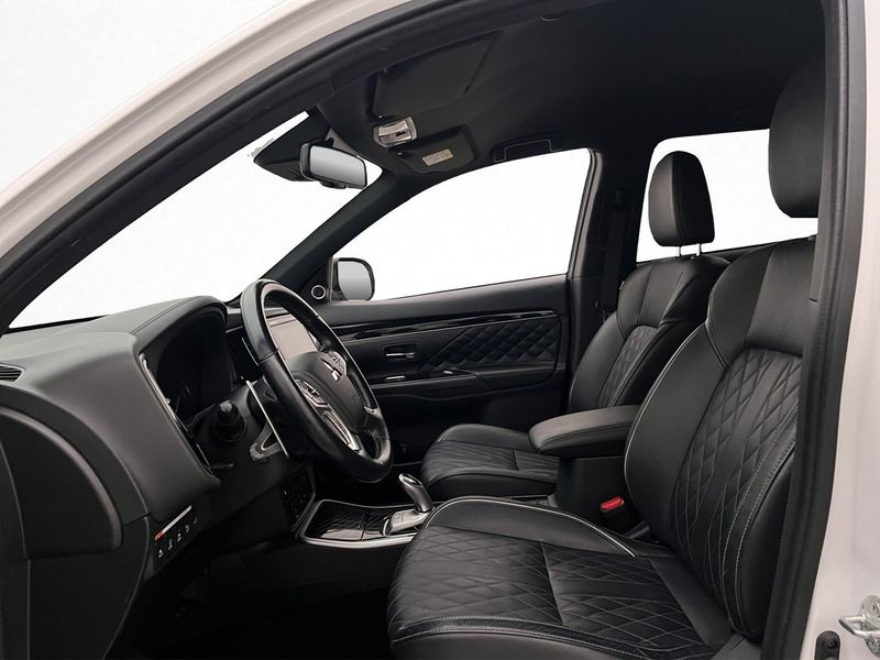 Mitsubishi Outlander bild 11