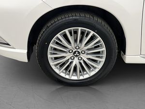 Mitsubishi Outlander bild 28