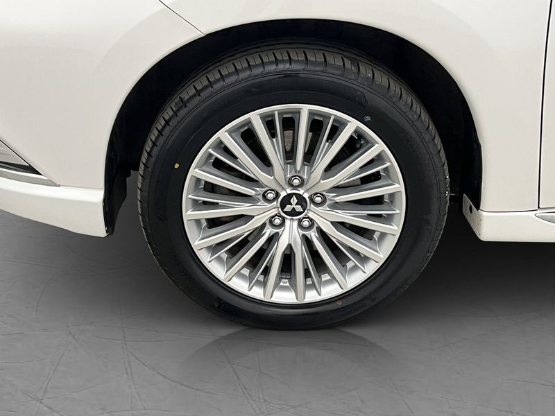 Mitsubishi Outlander bild 28