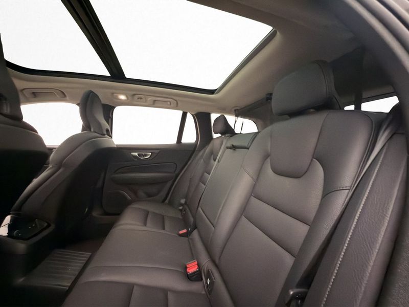 Volvo V60 bild 32