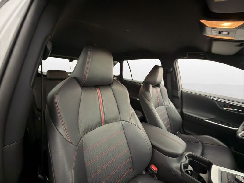 Toyota RAV4 bild 27