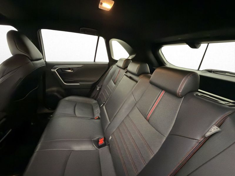Toyota RAV4 bild 29