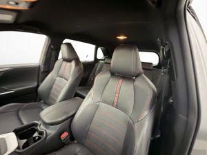 Toyota RAV4 bild 12