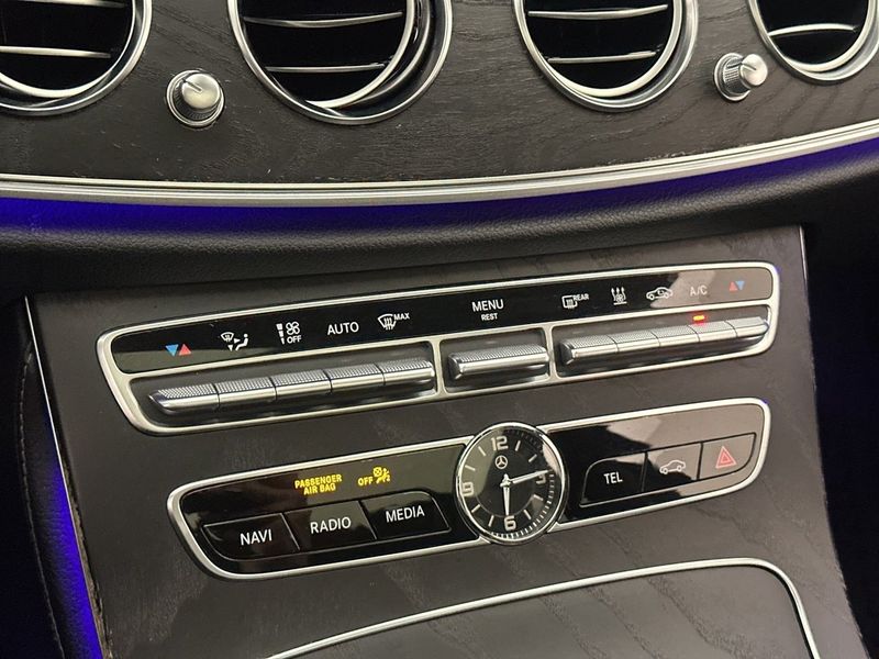 Mercedes E220 bild 25