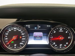 Mercedes E220 bild 17