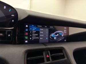 Porsche Taycan bild 18