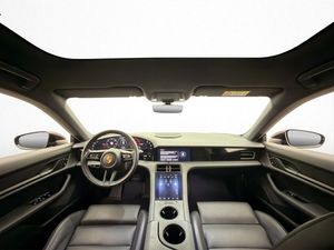 Porsche Taycan bild 14