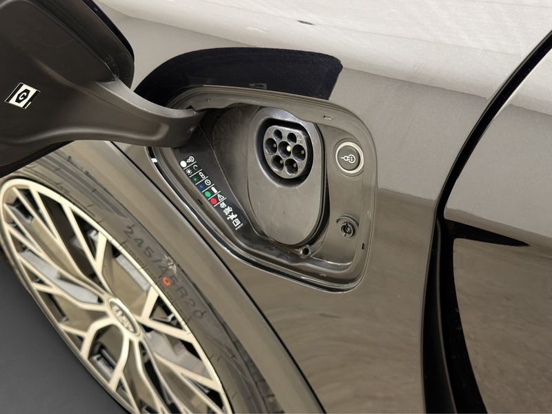 Porsche Taycan bild 38