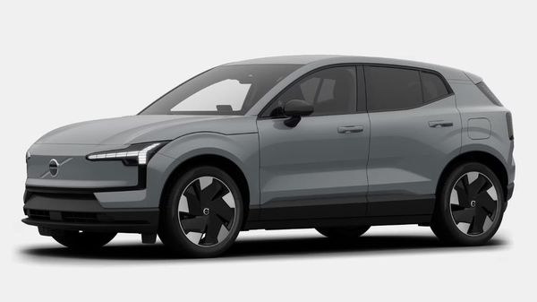 Volvo EX30 P5 Long Range Plus-Privatleasing 3790kr/mån - 2027