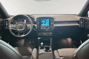 Volvo EX40 bild 8