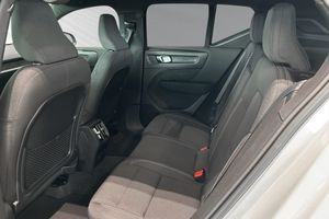Volvo EX40 bild 10