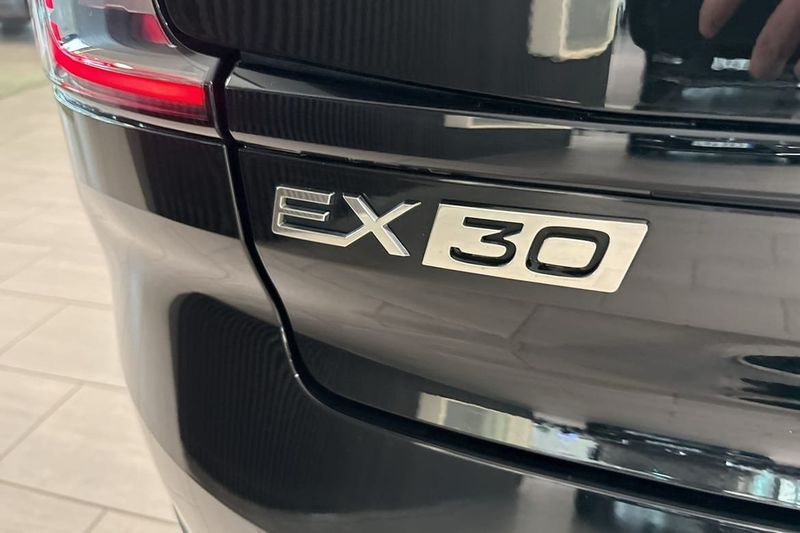 Volvo EX30 bild 12
