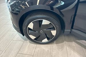 Volvo EX30 bild 18