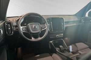 Volvo EX40 bild 9