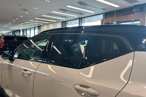 Volvo EX40 bild 17